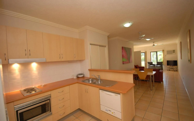 City Plaza Apartments