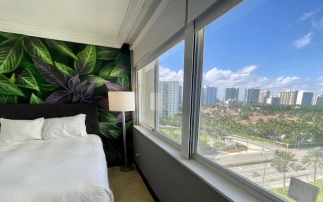 Areia Azul Aparts Miami