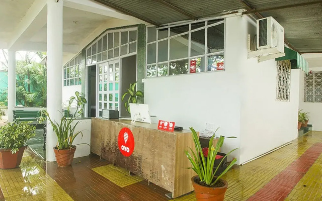 OYO 15225 Rainbow House