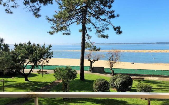 Appartement Vue Mer Terrasse, Parking C2111