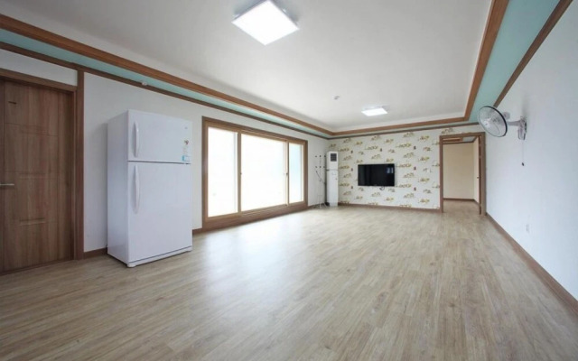 Gongju Hue Pension
