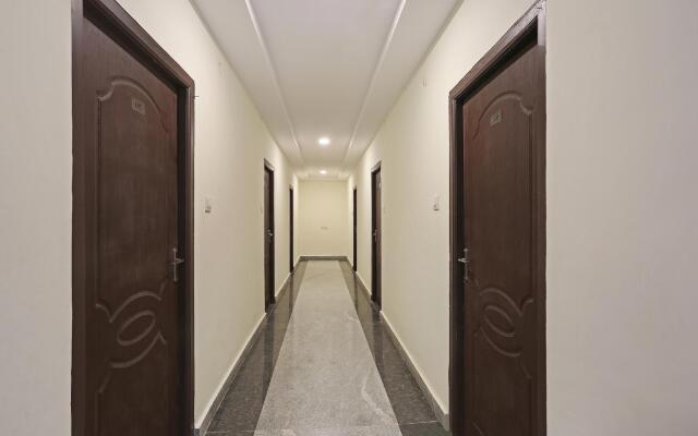 OYO 35467 Shiridi Residency