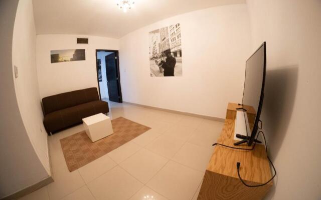 4 Master Suite for 2 People