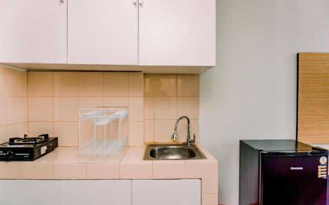 Nice Studio At Serpong Greenview Apartment