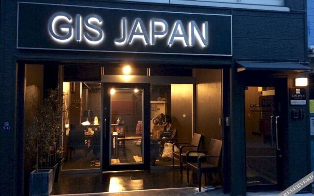 GIS Guest House Tokyo