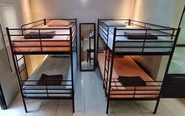 OYO 93860 Wonosobo Bunkbed