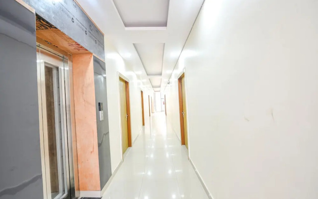 Fabhotel Palm Paradise