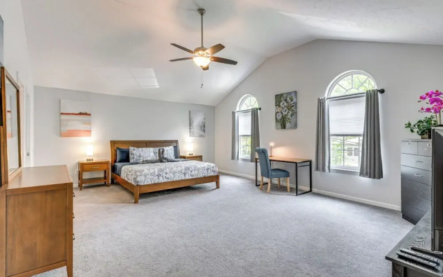 Walk to Beach: Family-friendly Arrowhead Lake Home