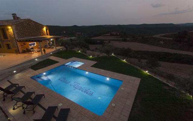 Casa Tapioles