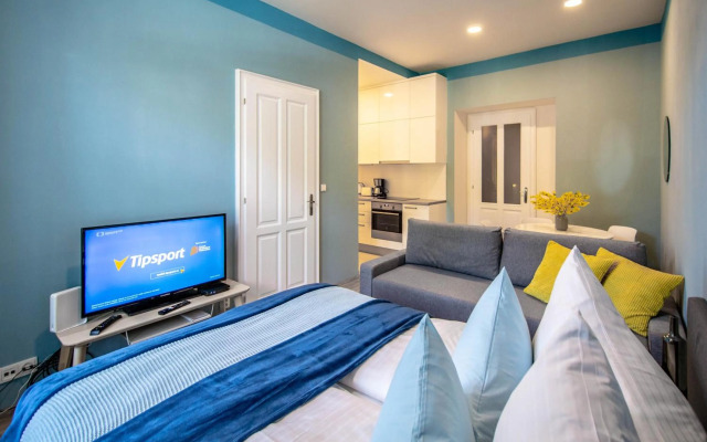 Ruterra Apartments by Cathedral