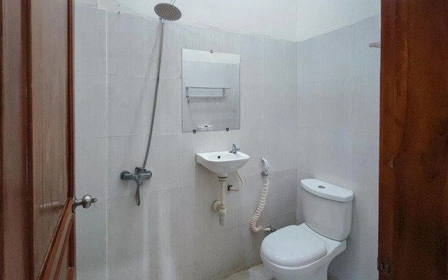 RedDoorz @ Tanakatto Homestay Waikabubak