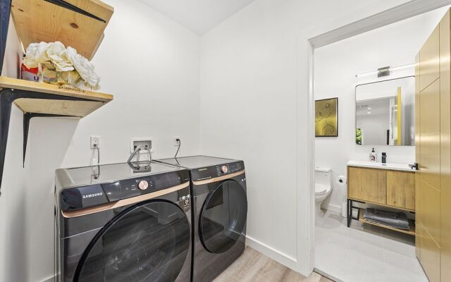 Comfort Suite Hollywood