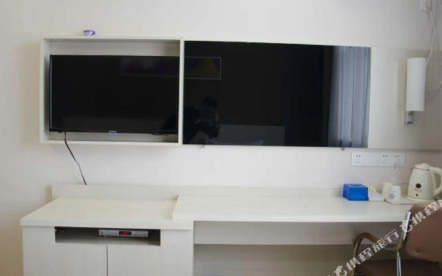 Moli Huakai Chain Hotel Huanggang Yuwang City