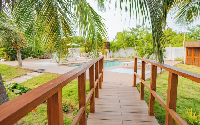 U-GO Magnífica casa con piscina junto al Mar
