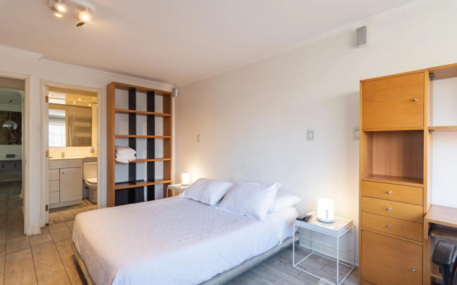 Vitacura Zen 2BR W/ Parking, Wifi, Gym & Mall