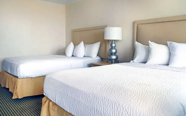 Seabonay Oceanfront Motel
