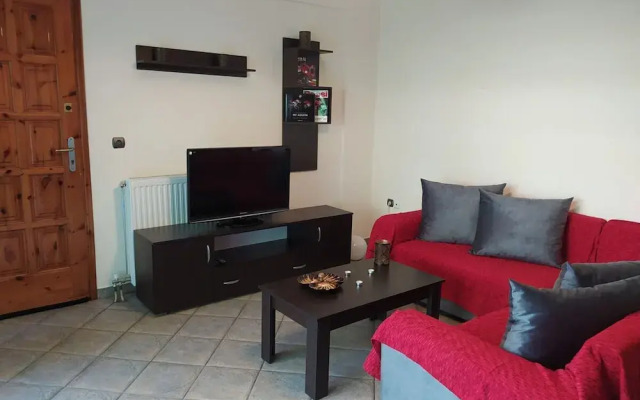 Marousi Comfy Apartment With Balcony