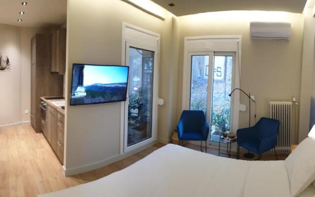 Newly Renovated Studio 15 min walk from Acropolis