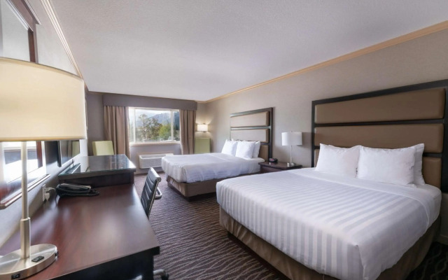 Prestige Radium Hot Springs Resort, WorldHotels Crafted