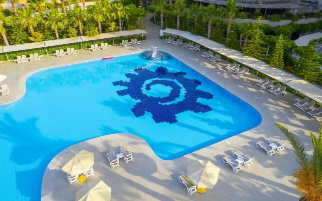 Sunmelia Beach Resort
