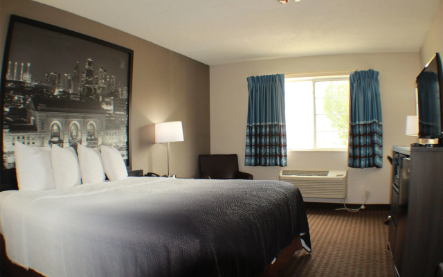 Super 8 by Wyndham Gardner