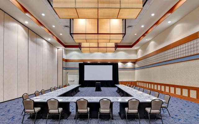 DoubleTree by Hilton Phoenix Tempe