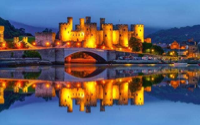 Caravan North Wales - Lyons Robin Hood Holiday Park