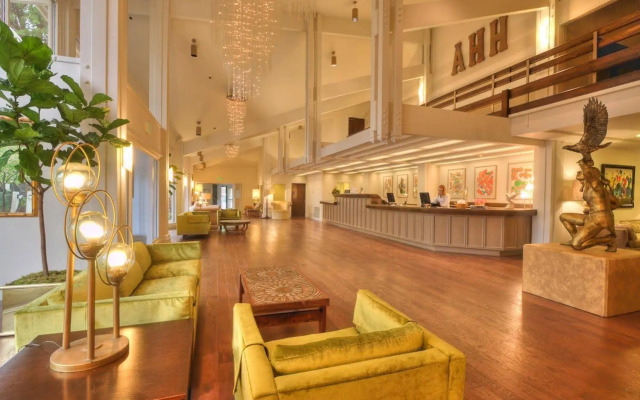 Ashland Hills Hotel & Suites