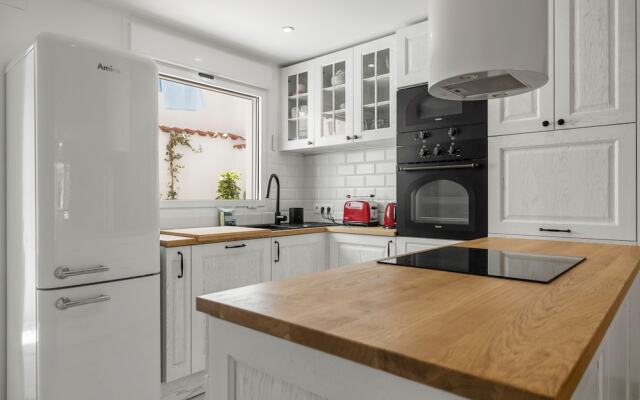 Classic Urban Flat in Malaga City Center - Mal05