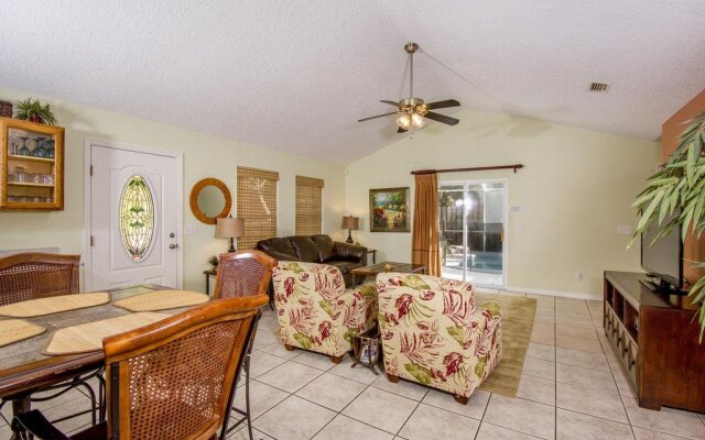 Avery's Beach Bungalow