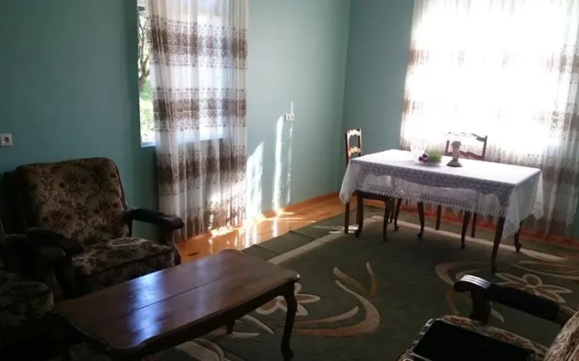 Guest house Charnali