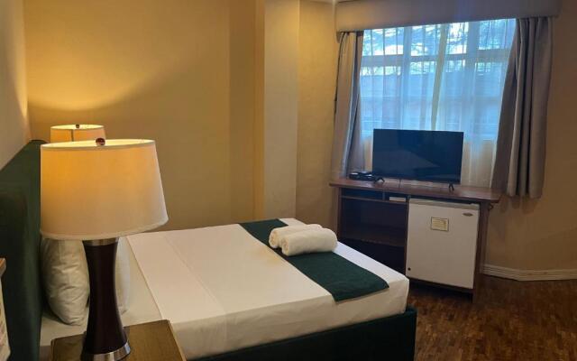 Coco Grande Hotel