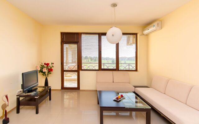 Lighthouse Apartments & Villas