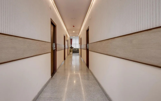 Cosy Stays at HBR Layout