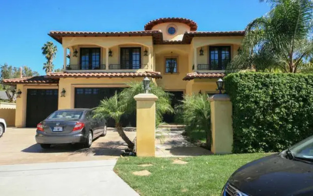 Encino 5 Bedroom House-Private Pool