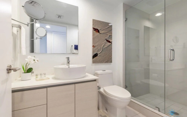 Deluxe Studio Amazing View Pininfarina Design