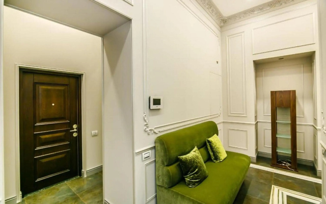 Formula 1 Street Apartment