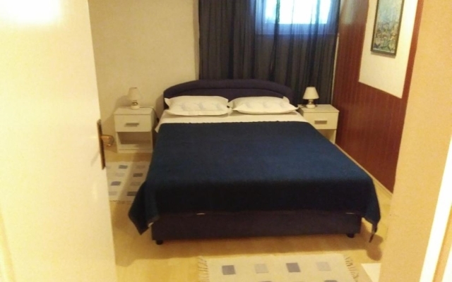 Apartment Marija - garden terrace A1 Makarska, Riviera Makarska