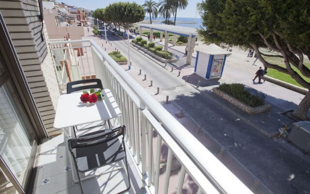 Malaga 101679 3 Bedroom Apartment By Mo Rentals