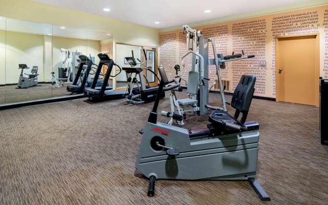 La Quinta Inn & Suites by Wyndham Irvine Spectrum