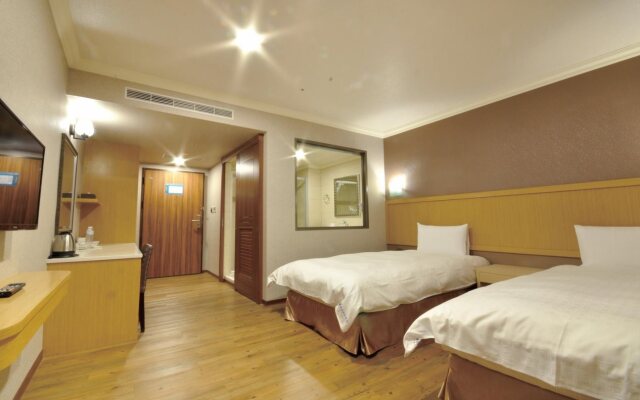 Fish Hotel - Pingtung