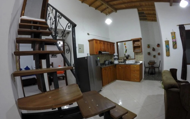 Fami Hotel Vive Jardin - Hostel