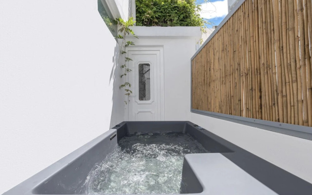 Mykonos City Maisonette