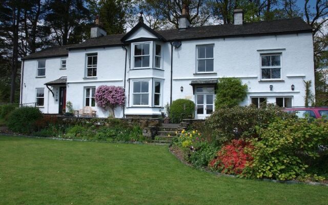 Summer Hill Country House