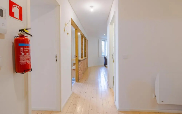 Youropo - Taipas 6 in Oporto