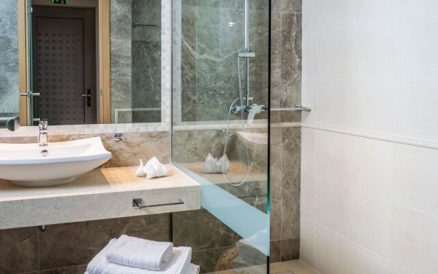 Elysian Luxury Hotel & Spa