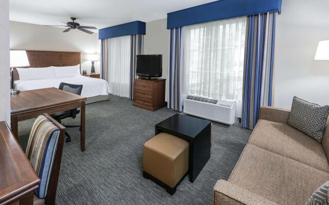 Homewood Suites by Hilton Laredo at Mall del Norte