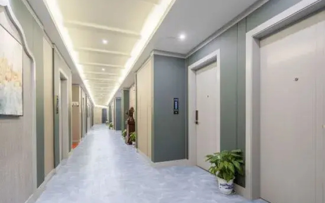 Jincheng Hotel