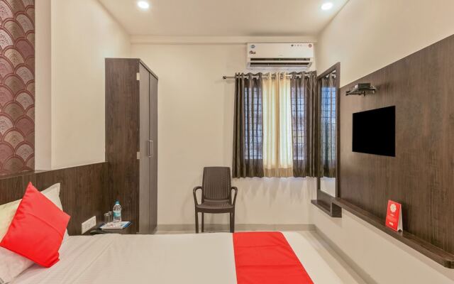 OYO 19196 Shree Sai Niladri Residency