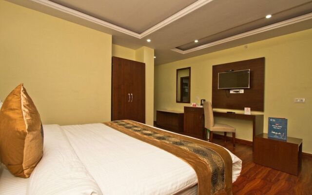 OYO 8333 Snow Lotus Hotel